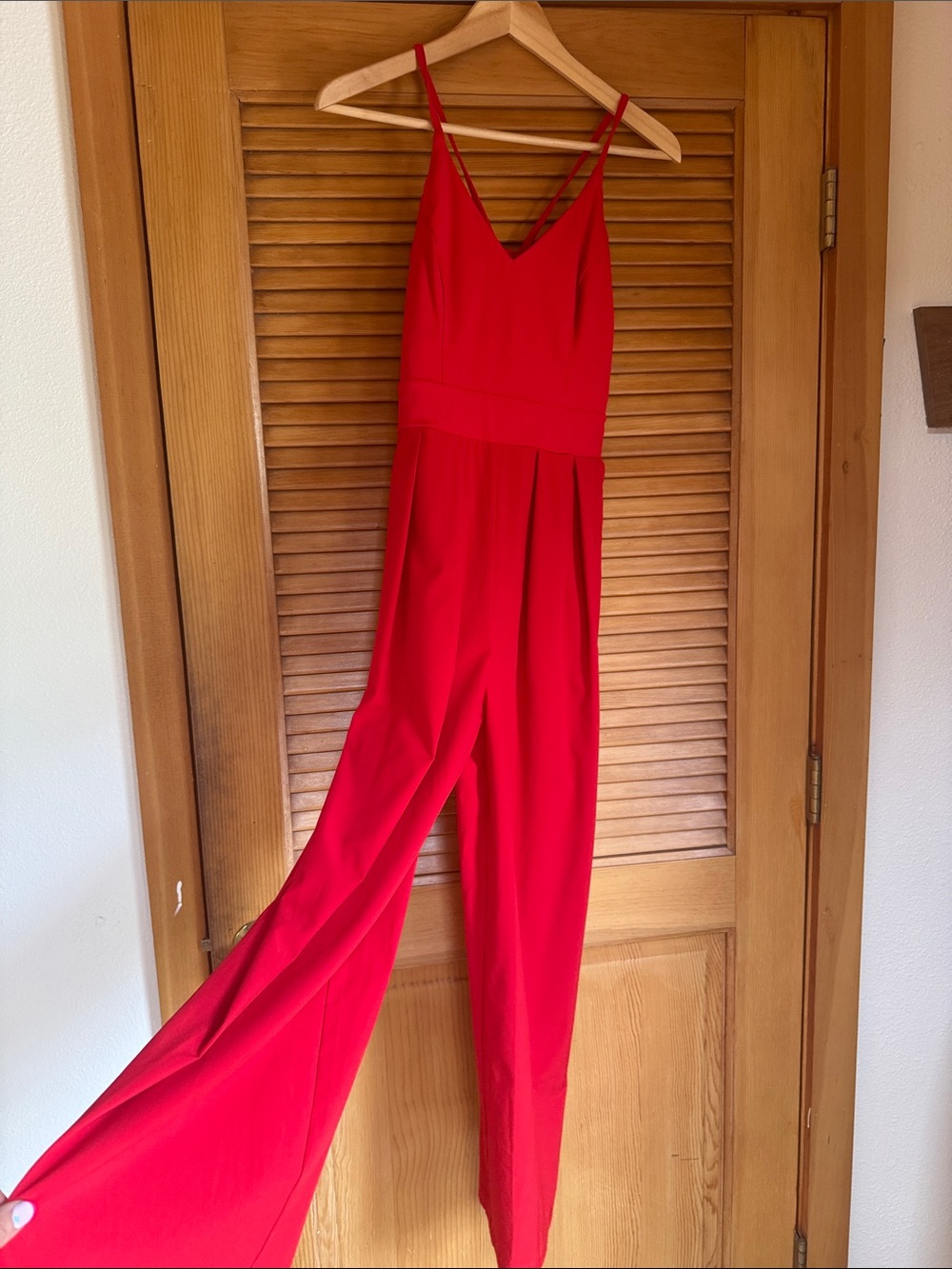 Halara Breezeful hidden zipper Women’s Wide-Leg Red Jumpsuit with V-Neck - Picture 5 of 5